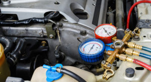 service or repair air conditioning in car